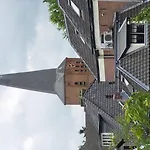 赫特奥德珀斯特坎图酒店 3*