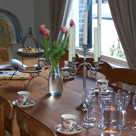 Het Oude Postkantoor Hotel 3*