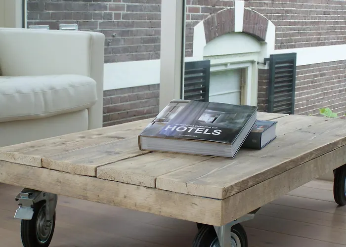 فندق Het Oude Postkantoor برومين