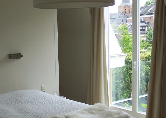 فندق Het Oude Postkantoor برومين