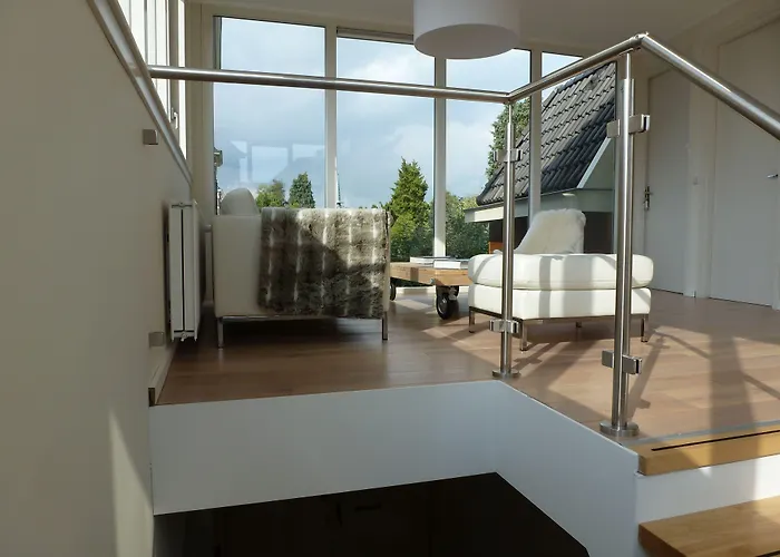 Het Oude Postkantoor فندق برومين