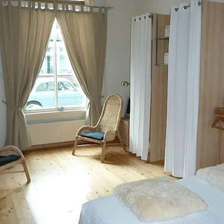 Het Oude Postkantoor 3*