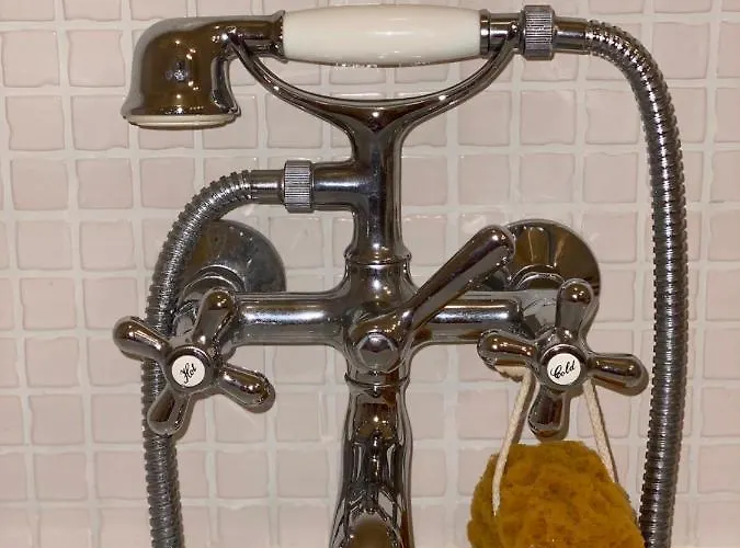 赫特奥德珀斯特坎图酒店 3*