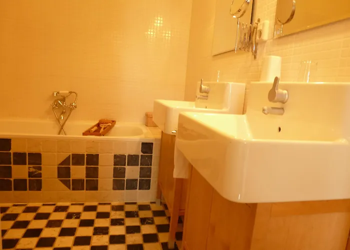 赫特奥德珀斯特坎图酒店