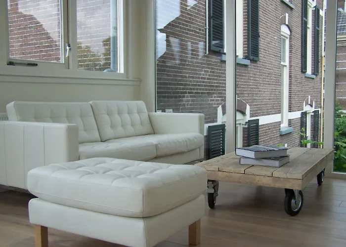 赫特奥德珀斯特坎图酒店 酒店