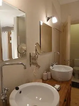 赫特奥德珀斯特坎图酒店 布吕门